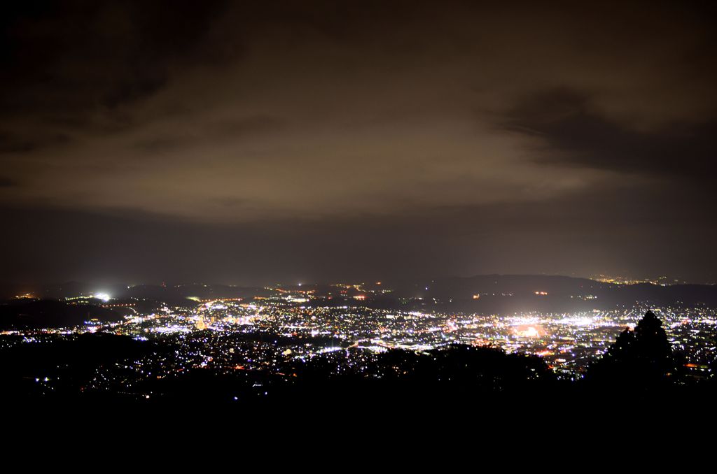 秦野の夜景