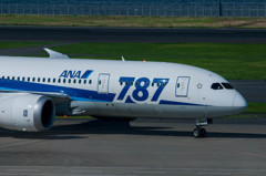 Boeing 787