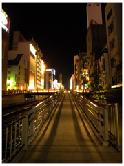 夜のスロープ-大阪「南」界隈