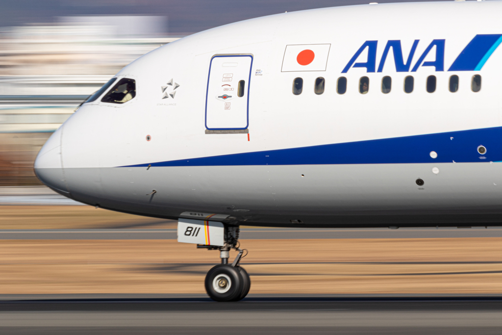 787