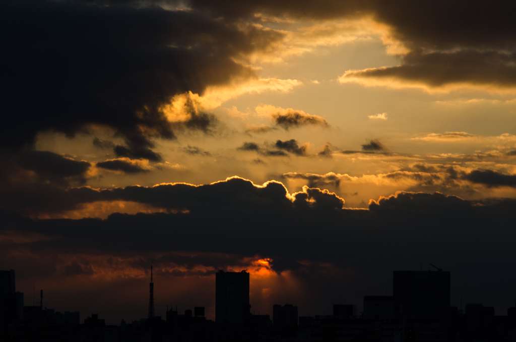 始まりの空