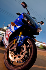 YZF-R1