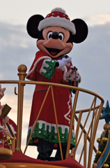 【ディズニー・サンタヴィレッジ・パレード2011】ミッキー