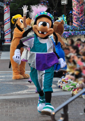 マックス