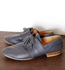 ローカットシューズ２