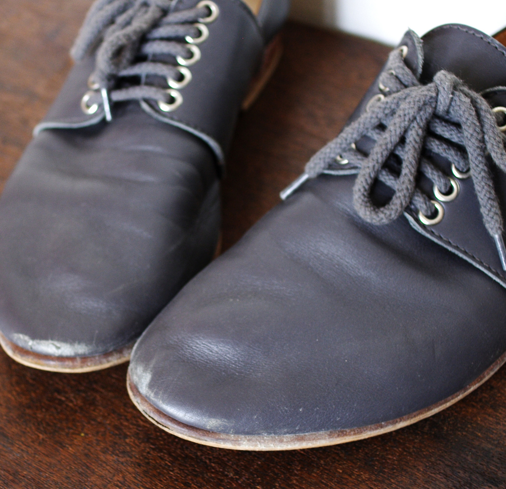 ローカットシューズ４