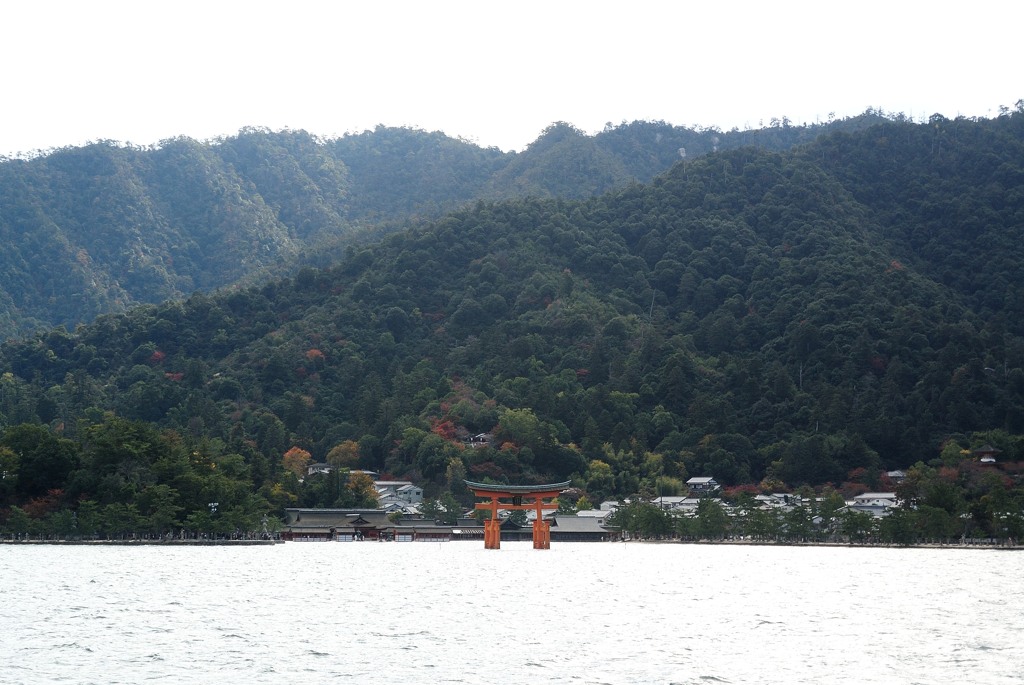 海から参拝