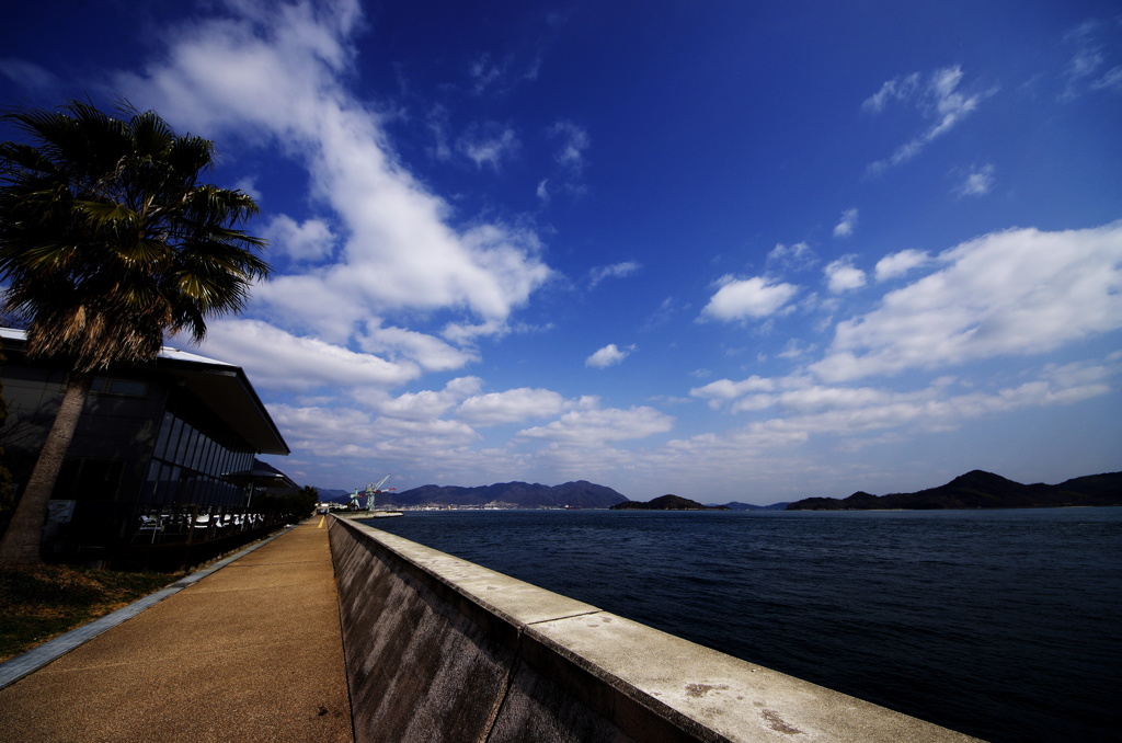 爽やかな２月の海