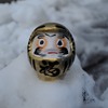 福を呼ぶ黄金のダルマ