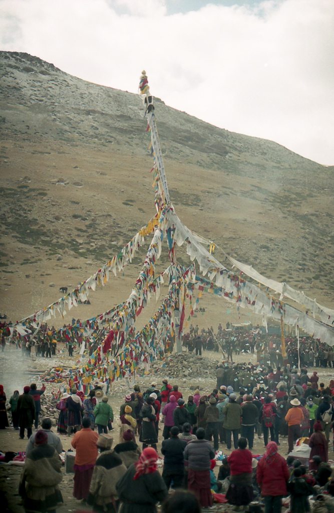 སེམས་ཁོང་གི་གངས་ལྗོངས་ཕྱུག་མོ། ༡༠