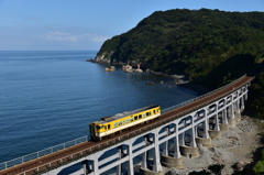 朝の惣郷鉄橋