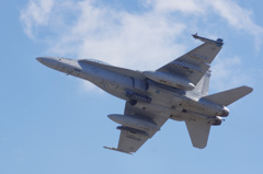 岩国基地に3