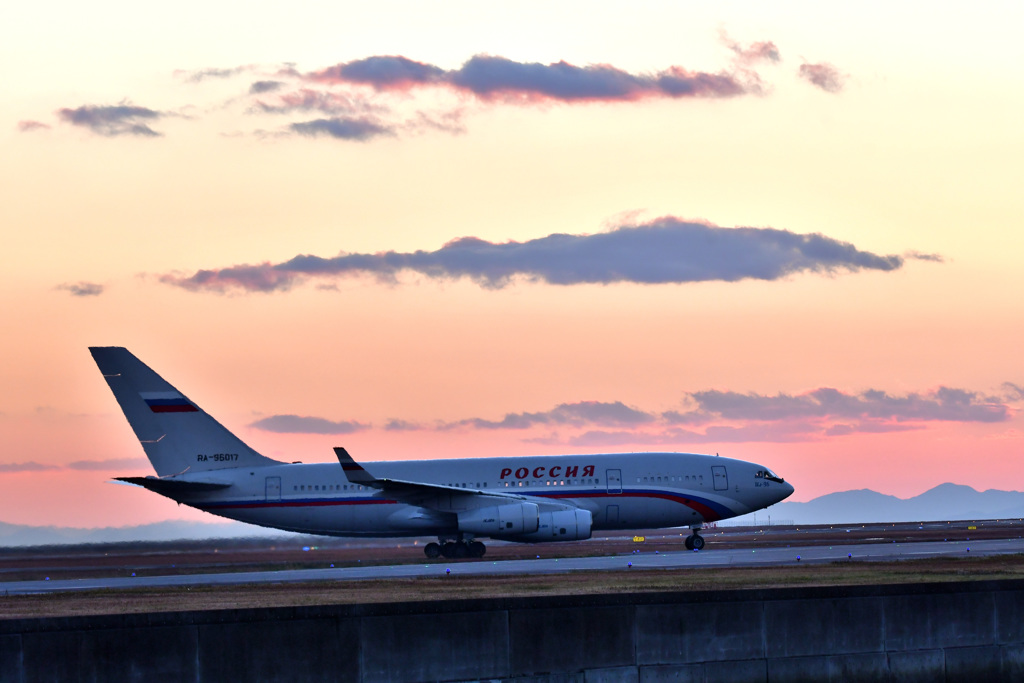 夕刻にロシアから