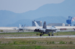 FA-18C　VMFA-122