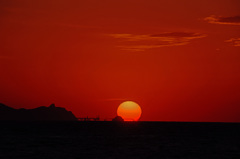 白島に沈む夕陽