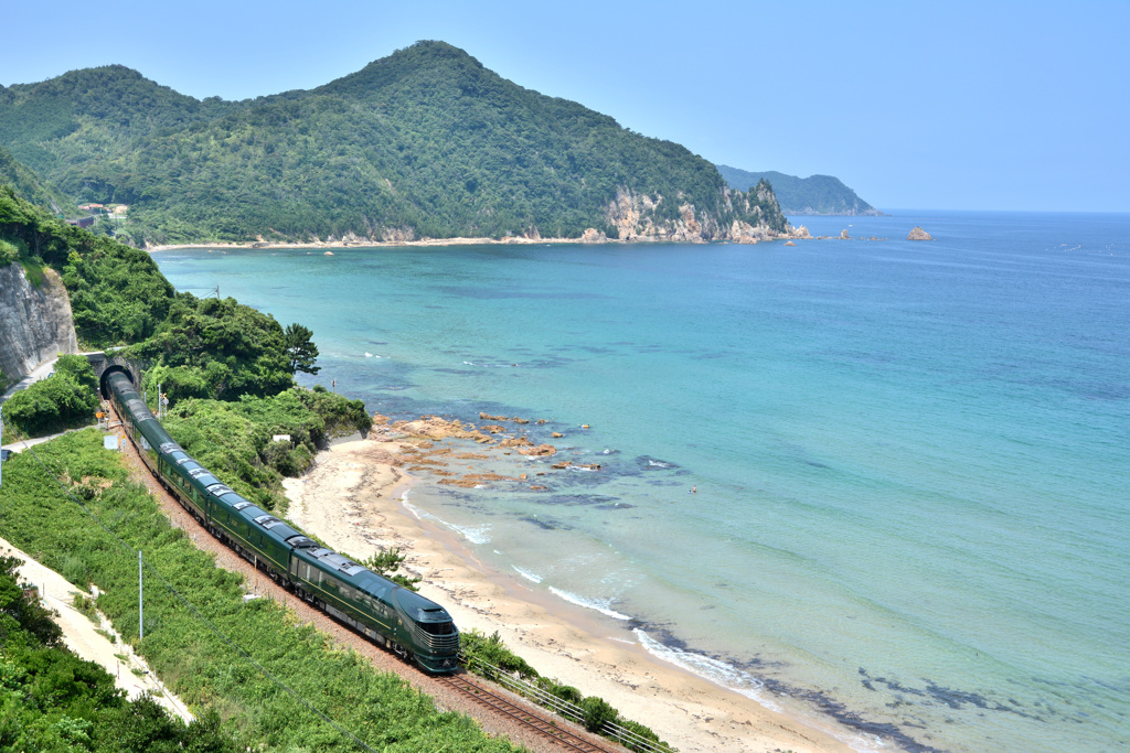 夏の穏やかな日本海
