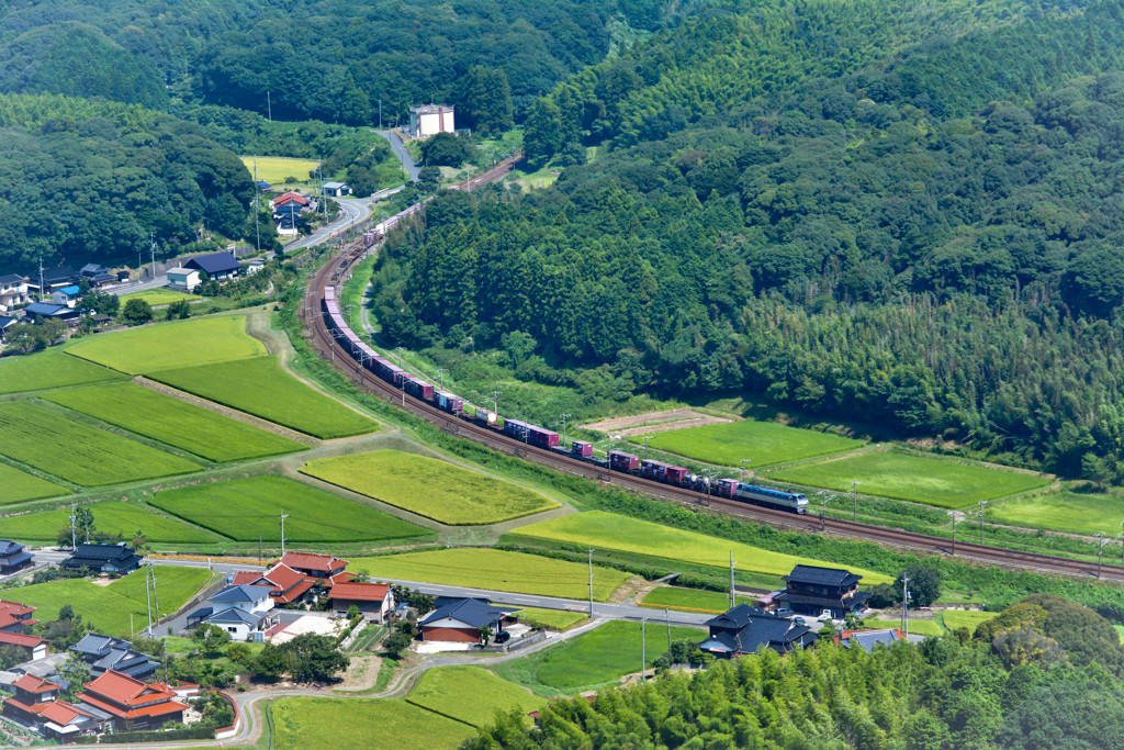 瑞風の前に