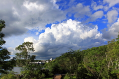 白樺湖畔からの夏の雲