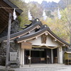 春の戸隠神社（奥社）