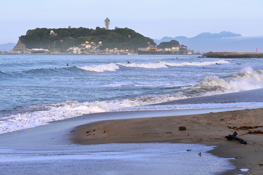鎌倉高校前からの江の島