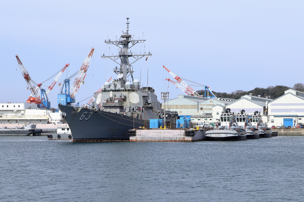 横須賀・ヴェルーニ公園から