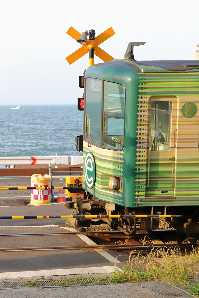 江ノ電（腰越駅～鎌倉高校前駅）
