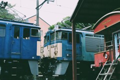 運転体験機関車とトロッコ列車