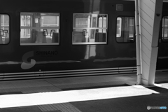 静かな駅