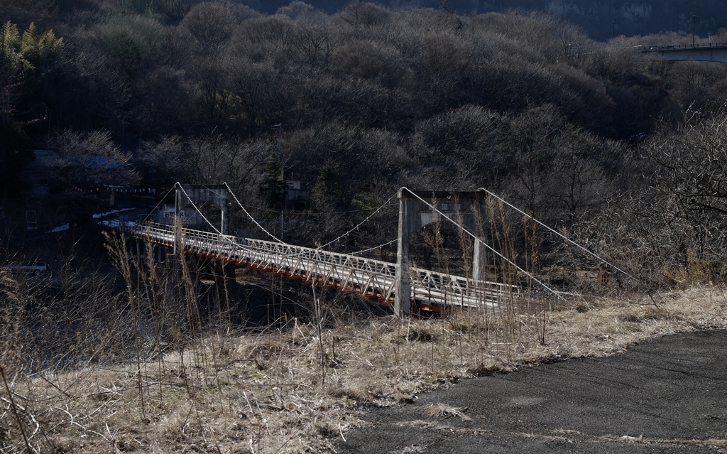 山の吊橋　2
