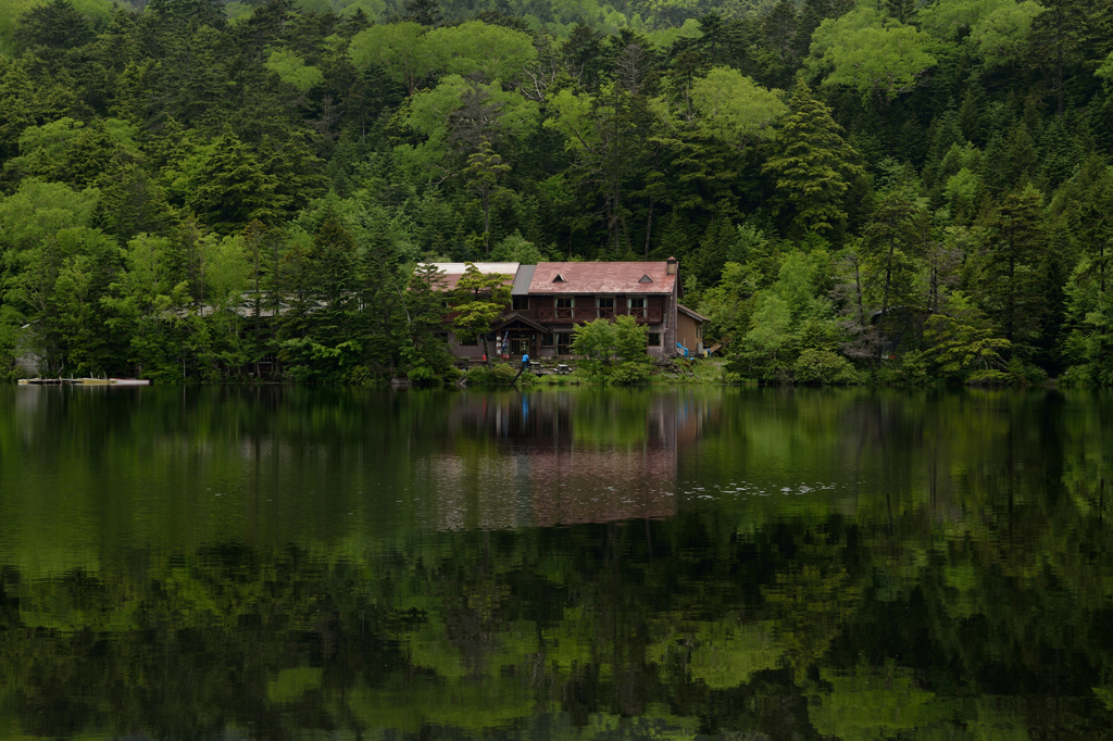 湖畔の宿
