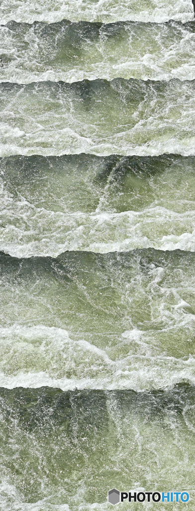 STEPPING　WATER