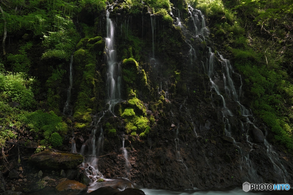 無j名の滝