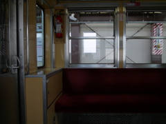 下町列車内