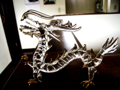 硝子の龍（全体像）