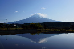 逆さ富士