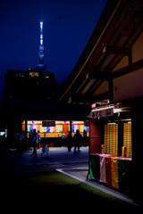 五色幕とスカイツリー