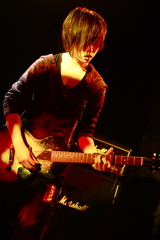 LIVE 3