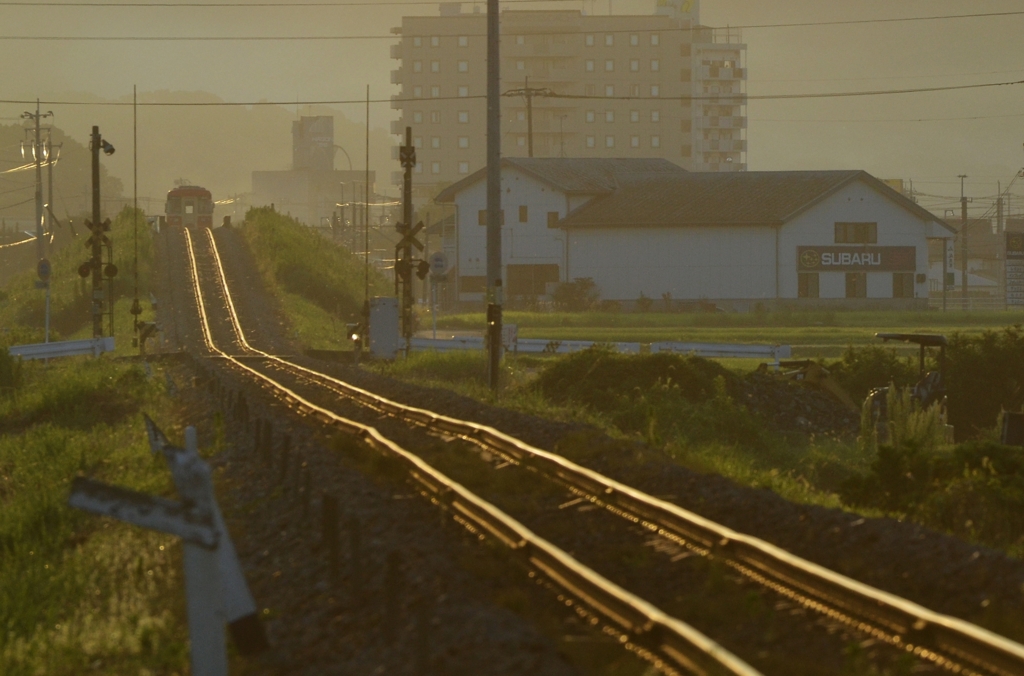 朝と鉄路