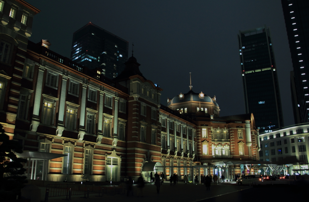 Tokyo station