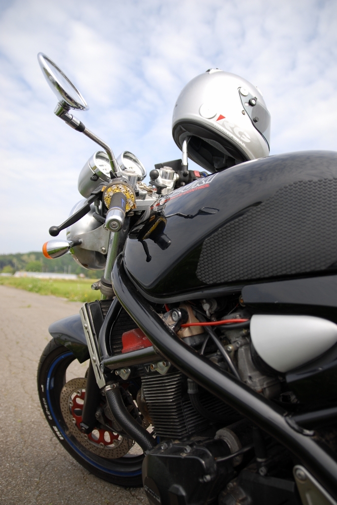 朝ツーリング　Bnadit400V