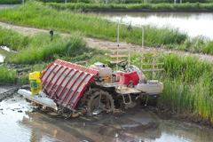 田植え機