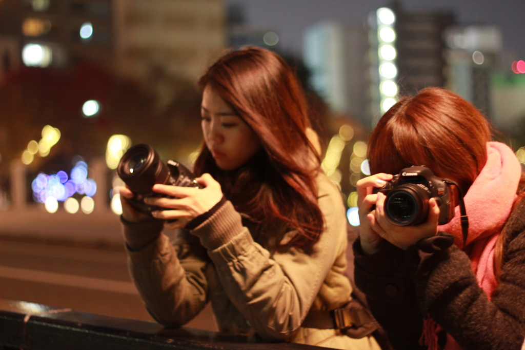 夜の街に繰り出して