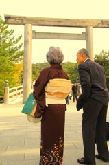 伊勢神宮と老夫婦