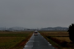 雨の田舎道