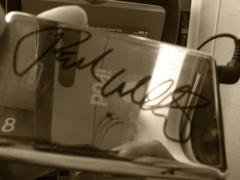 Mr.weller ! sign for me OK?