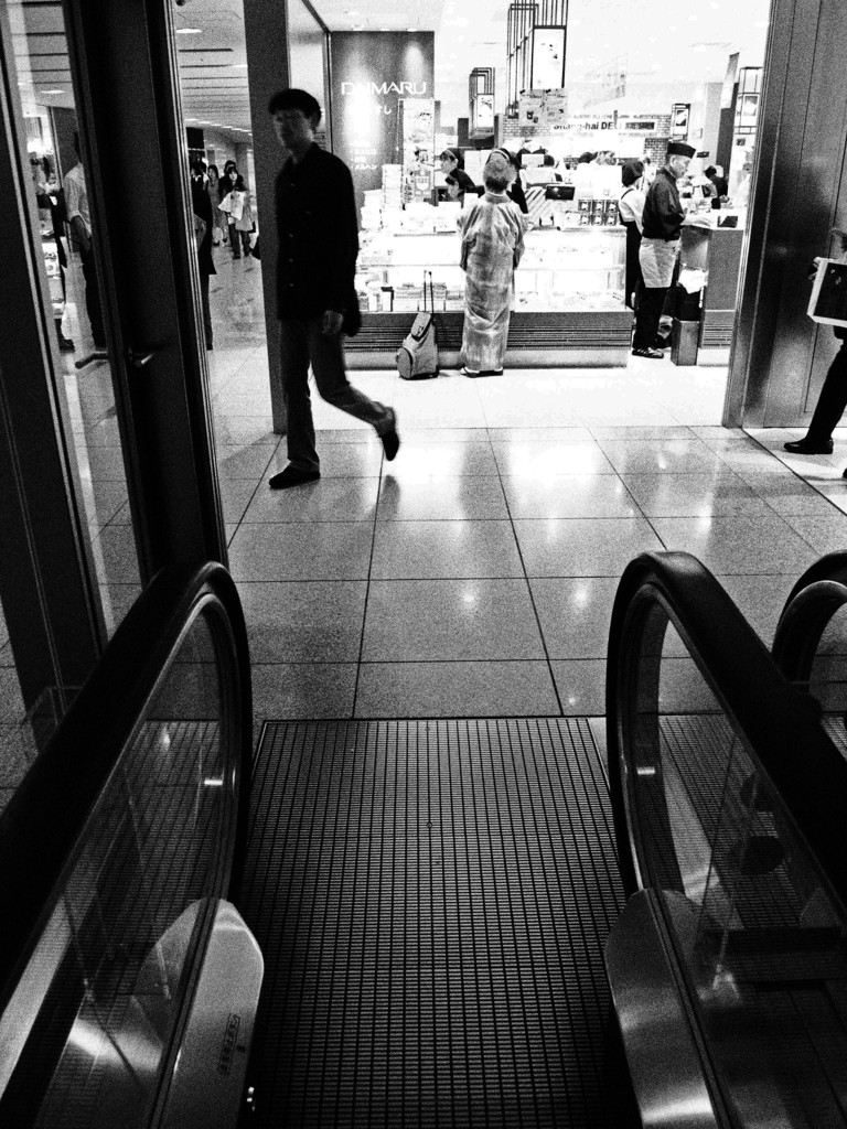 都会～お土産を買う～