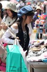 奈良県五條市　かげろうざ　買い物少女