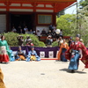 蹴鞠奉納　大きく振りかぶって　