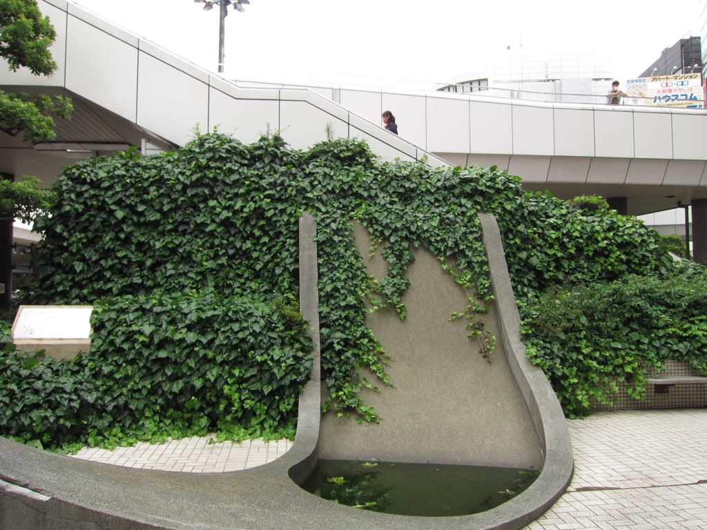 大宮駅西口の噴水