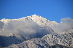 ようやく白い山に